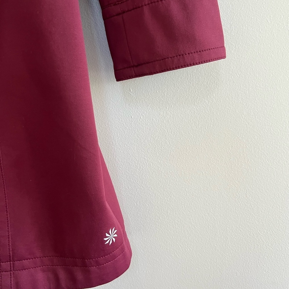 Athleta Women’s Magnetic Closure Long Trench in Magenta, size M - Picture 4 of 12